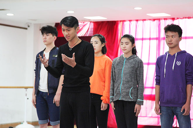 北京星干線表演專(zhuān)業(yè)學(xué)員進(jìn)行臺(tái)詞測(cè)試