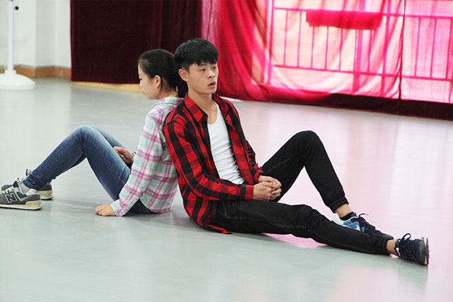 北京星干線表演專(zhuān)業(yè)學(xué)員進(jìn)行表演測(cè)試